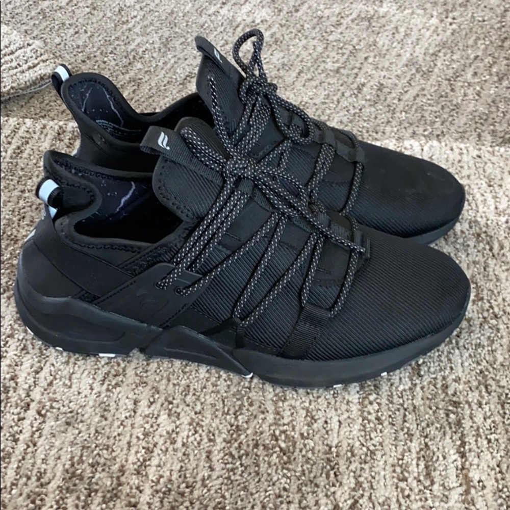 Fabletic shoes